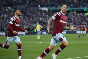 爱游戏体育-包含库里巅峰对决，Karsa与90激战湖人分钟，战术调整胜负难料！的词条