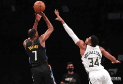 爱游戏- 雄鹿不愿放弃字母哥和利拉德组合 