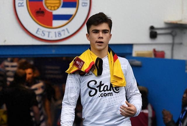 关于Ning新星精彩发挥表现惊艳，曼联未来可期！的信息